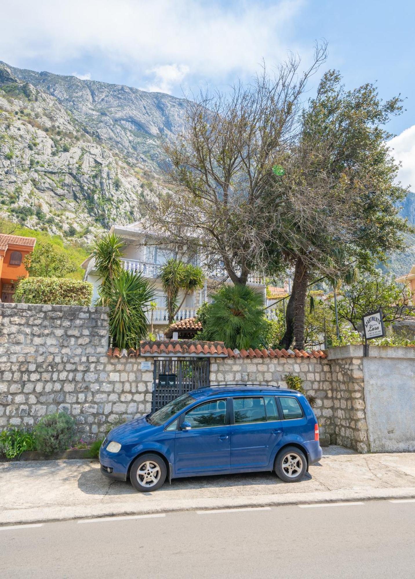 Apartment With Sea View Kotor Exterior photo